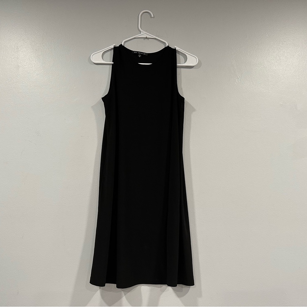 Nik and Nash Black Sleeveless Tunic Dress Medium M